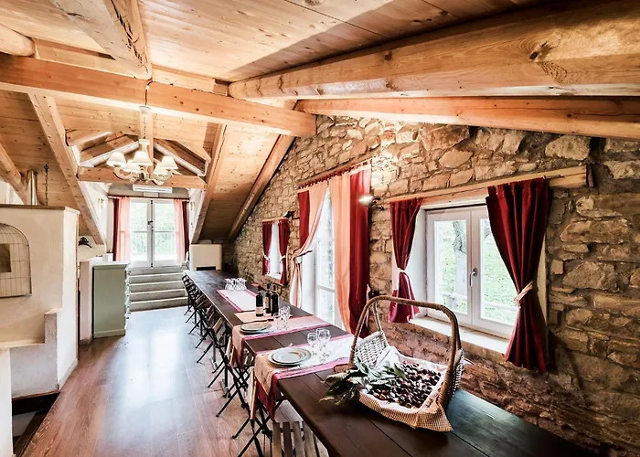 Semesterbostad La Cascina Langa *