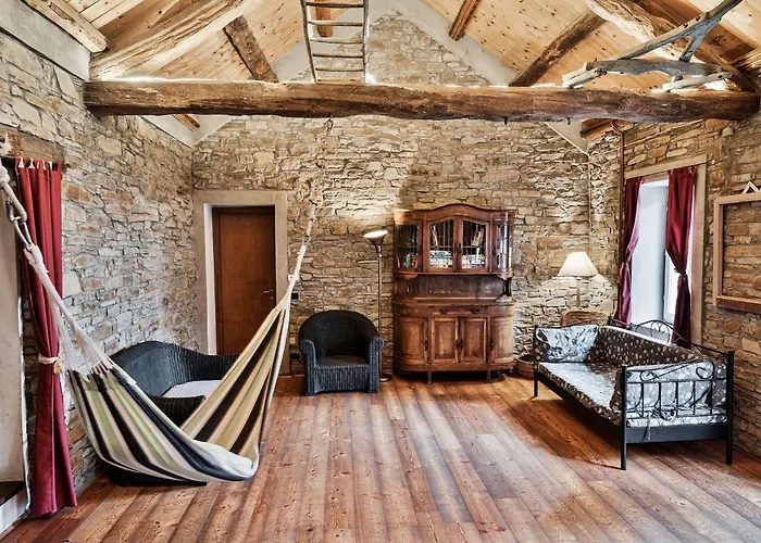 Casa de Férias La Cascina Langa Ponti