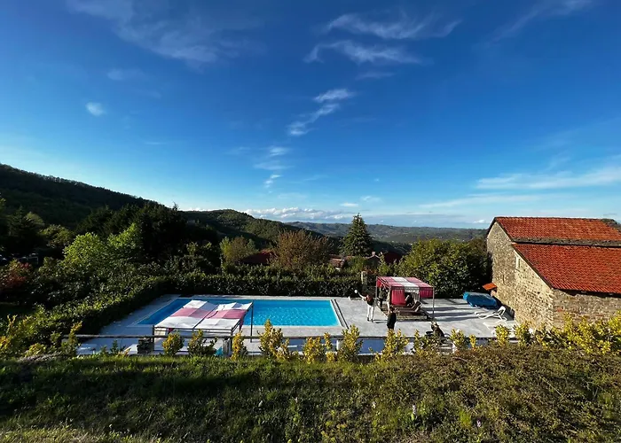 Semesterbostad La Cascina Langa *